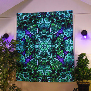 11 Circle UV Tapestry - Jan Kruse