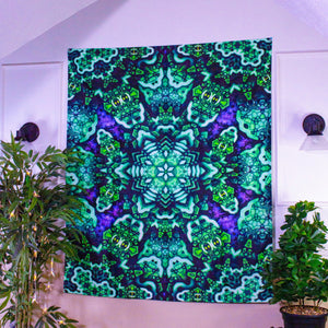 11 Circle UV Tapestry - Jan Kruse
